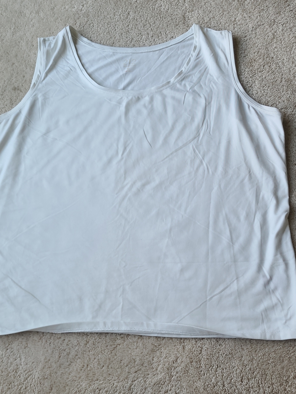 212 Collection White Scoop Neck Tank Top